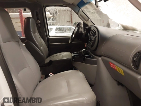 2007 Ford Econoline Cargo Commercial with VIN 1FTNS24W97DA25654, listed as a IAAI auction lot 41511754 with 190,780 mi miles and . Bid and sale history available at DreamBid. Image 5.