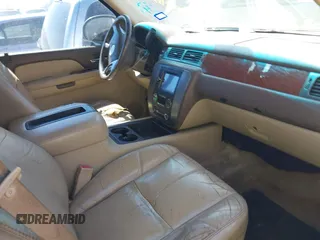 2007 GMC Yukon SLT with VIN 1GKFC13J37R387004, listed as a IAAI auction lot 41583852 with 246,511 mi miles. Bid and sale history available at carsss.com. Image 5.