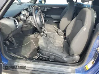 2012 MINI Convertible с VIN WMWZN3C53CT265318, выставлен на аукционе Copart как лот 56195735 с пробегом 120 972 миль миль и Списание • Salvage title. История ставок и продаж доступна на DreamBid. Изображение 7.