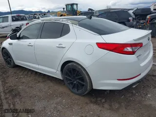 2013 Kia Optima SX w/Limited Pkg with VIN 5XXGR4A62DG249628, listed as a IAAI auction lot 41899068 with 125,947 mi miles. Bid and sale history available at carsss.com. Image 3.