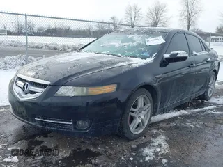 2007 Acura TL with VIN 19UUA66237A024583, listed as a IAAI auction lot 41365833 with 173,081 mi miles. Bid and sale history available at carsss.com. Image 2.