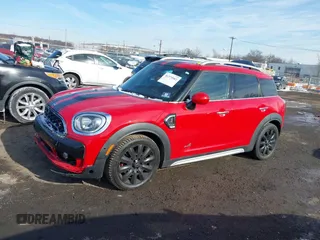 2019 MINI Countryman Cooper S with VIN WMZYT5C57K3E69637, listed as a IAAI auction lot 41379982 with 100,891 mi miles. Bid and sale history available at carsss.com. Image 14.