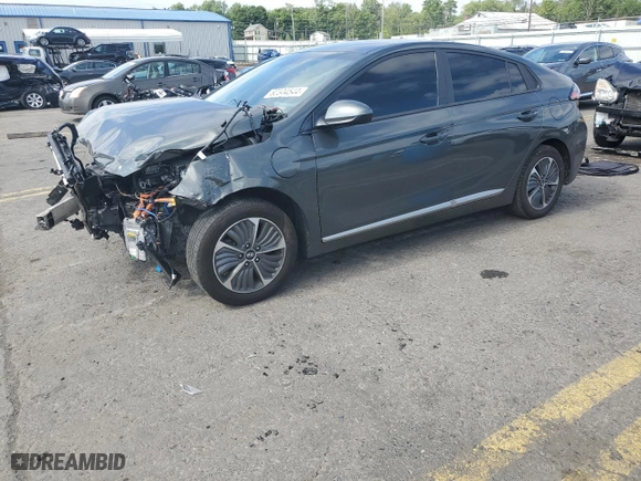 2021 Hyundai Ioniq Plug-In Hybrid SE with VIN KMHC65LD0MU249805, listed as a Copart auction lot 62344544 with NaN miles and Salvage Title. Bid and sale history available at carsss.com. Image 1.