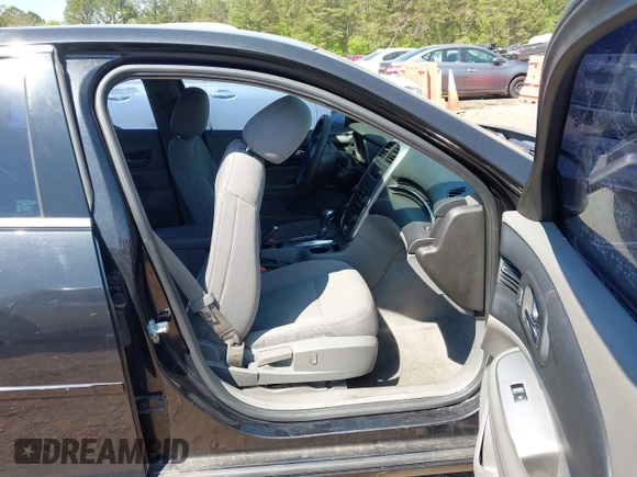 2015 Chevrolet Malibu LS with VIN 1G11B5SL5FF281973, listed as a IAAI auction lot 42069225 with 220,525 mi miles and . Bid and sale history available at DreamBid. Image 5.