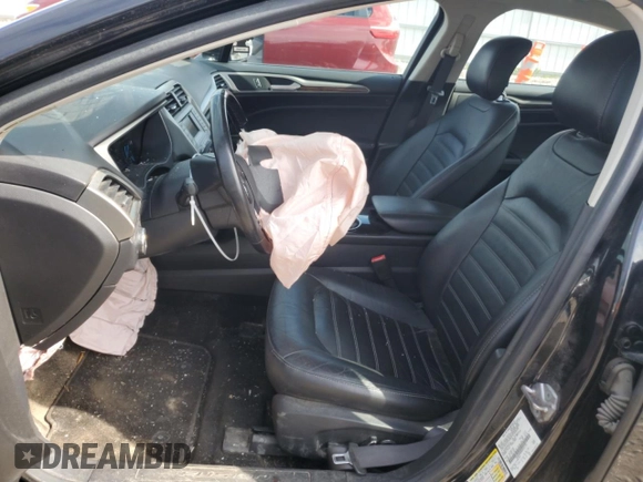 2013 Ford Fusion SE with VIN 3FA6P0HR8DR321725, listed as a Copart auction lot 62808555 with 125,223 mi miles and Non repairable. Bid and sale history available at DreamBid. Image 7.