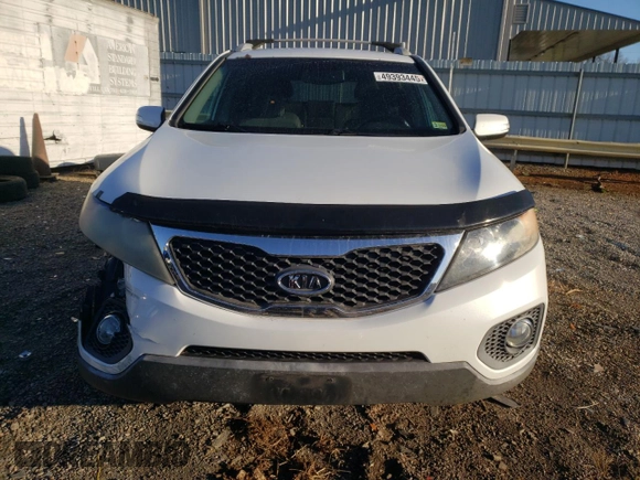 2012 Kia Sorento LX with VIN 5XYKT3A66CG272233, listed as a Copart auction lot 49393445 with 253,328 mi miles and Salvage Title. Bid and sale history available at DreamBid. Image 5.