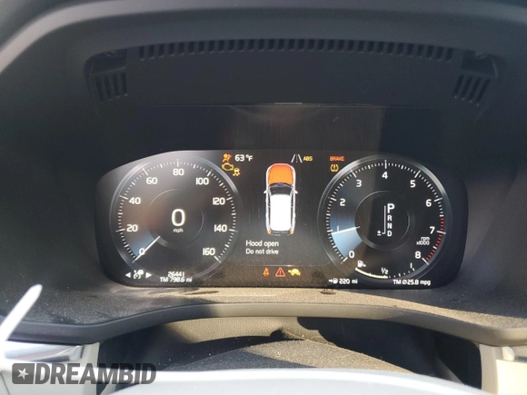 2021 Volvo XC60 Momentum z VIN YV4102DK0M1841812, wystawiony jako Copart lot #42365255 z przebiegiem 26 441 mil mil oraz Szkoda całkowita • Salvage title. Historia ofert i sprzedaży dostępna na DreamBid. Obrazek 9.