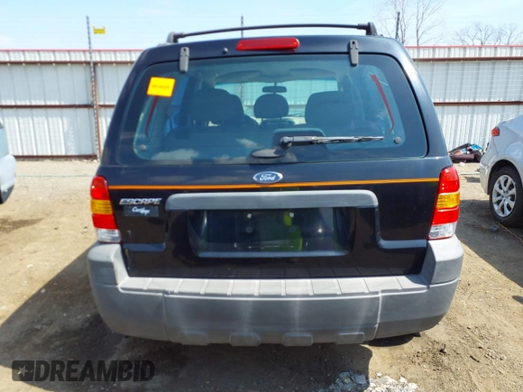 2007 Ford Escape XLS с VIN 1FMYU02ZX7KB08803, выставлен на аукционе IAAI как лот 41878290 с пробегом 163 983 миль миль и . История ставок и продаж доступна на DreamBid. Изображение 17.