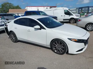 2019 Mazda 3 w/Select Pkg with VIN 3MZBPAAL7KM106686, listed as a IAAI auction lot 41955627 with 62,211 mi miles. Bid and sale history available at carsss.com. Image 13.
