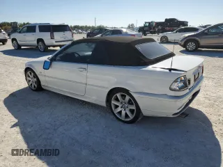 2003 BMW 3 Series 325Ci with VIN WBABS33453PG91735, listed as a Copart auction lot 83190274 with 177,347 mi miles and Salvage Title. Bid and sale history available at carsss.com. Image 2.