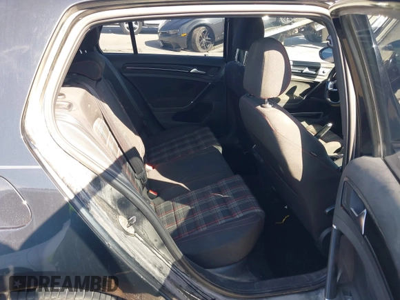 2017 Volkswagen GTI S z VIN 3VW447AU3HM033323, wystawiony jako IAAI lot #41654572 z przebiegiem 114 741 mil mil oraz . Historia ofert i sprzedaży dostępna na DreamBid. Obrazek 8.