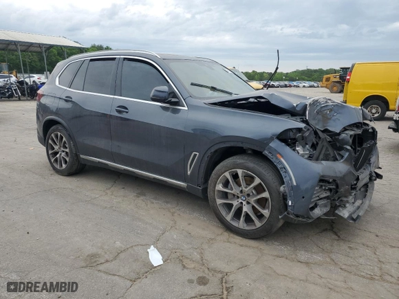 2021 BMW X5 sDrive40i with VIN 5UXCR4C07M9E64900, listed as a Copart auction lot 52994105 with 0 mi miles and Clean Title. Bid and sale history available at carsss.com. Image 4.