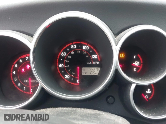 2006 Pontiac Vibe with VIN 5Y2SL65886Z425441, listed as a IAAI auction lot 42570619 with 144,376 mi miles and . Bid and sale history available at DreamBid. Image 7.