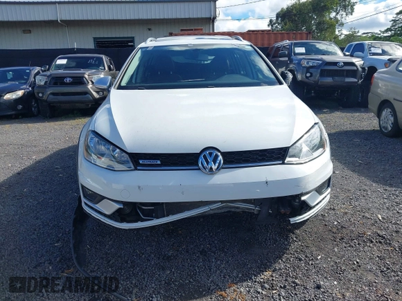 2017 Volkswagen Golf S с VIN 3VWH17AU0HM525270, выставлен на аукционе IAAI как лот 40931148 с пробегом Не указан миль и . История ставок и продаж доступна на DreamBid. Изображение 11.