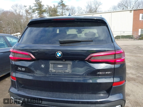 2022 BMW X5 xDrive40i z VIN 5UXCR6C0XN9J12212, wystawiony jako IAAI lot #41656748 z przebiegiem 30 740 mil mil oraz . Historia ofert i sprzedaży dostępna na DreamBid. Obrazek 16.