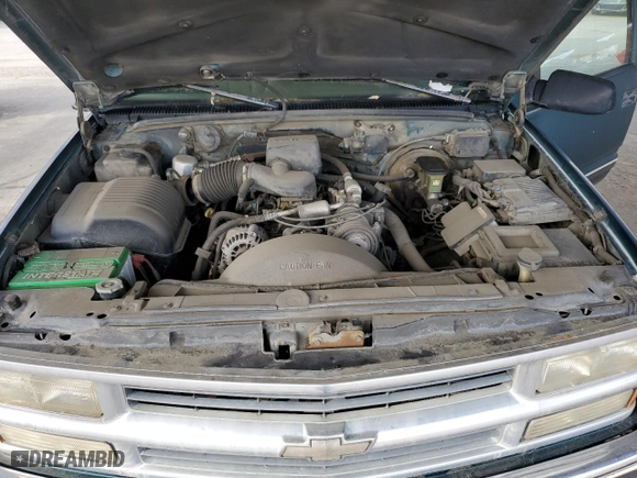 1996 Chevrolet Tahoe with VIN 1GNEK13RXTJ393141, listed as a Copart auction lot 43256455 with 270,108 mi miles and Clean Title. Bid and sale history available at carsss.com. Image 11.
