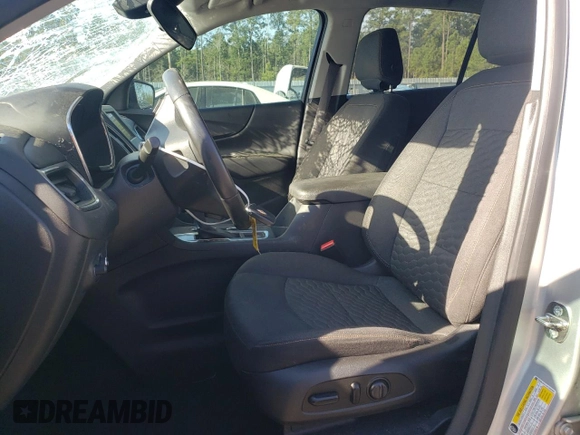 2019 Chevrolet Equinox LT with VIN 3GNAXKEV4KS666460, listed as a Copart auction lot 50139285 with 136,786 mi miles and Salvage Title. Bid and sale history available at DreamBid. Image 7.