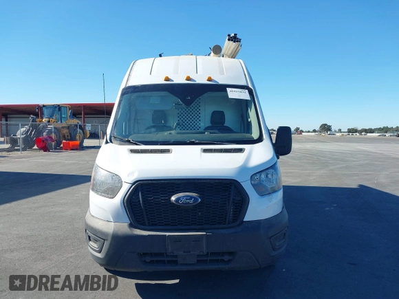 2021 Ford Transit Cargo with VIN 1FTBF4X82MKA74167, listed as a IAAI auction lot 40415831 with 63,943 mi miles and . Bid and sale history available at DreamBid. Image 13.
