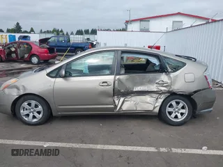 2007 Toyota Prius with VIN JTDKB20U877670298, listed as a IAAI auction lot 42485412 with 178,282 mi miles and . Bid and sale history available at DreamBid. Image 14.