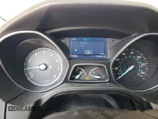 2013 Ford Focus SE with VIN 1FADP3F21DL315133, listed as a Copart auction lot 60502705 with 123,504 mi miles and Salvage title. Bid and sale history available at DreamBid. Image 9.