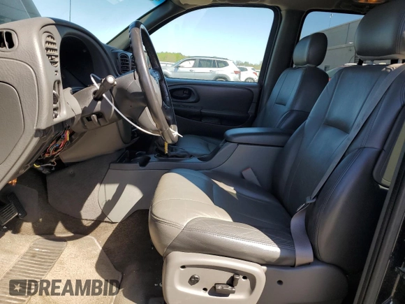 2002 Chevrolet TrailBlazer LTZ with VIN 1GNDT13S322212983, listed as a Copart auction lot 53608405 with 107,187 mi miles and Salvage Title. Bid and sale history available at DreamBid. Image 7.