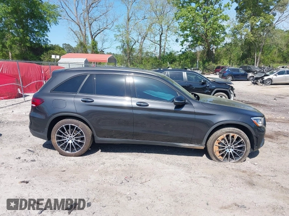2021 Mercedes-Benz GLC 300 z VIN W1N0G8EBXMF995869, wystawiony jako IAAI lot #42072633 z przebiegiem 68 332 mil mil oraz . Historia ofert i sprzedaży dostępna na DreamBid. Obrazek 13.