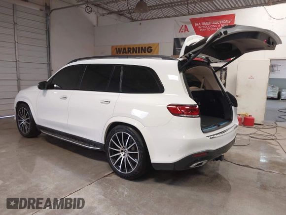 2022 Mercedes-Benz GLS 450 with VIN 4JGFF5KE6NA751521, listed as a IAAI auction lot 41368679 with 17,086 mi miles and . Bid and sale history available at DreamBid. Image 3.