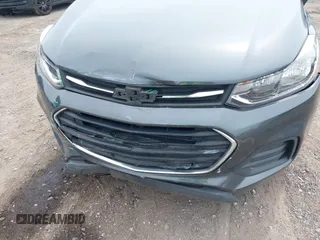 2020 Chevrolet Trax LS with VIN 3GNCJKSB2LL224969, listed as a IAAI auction lot 42506333 with 101,529 mi miles and . Bid and sale history available at DreamBid. Image 16.