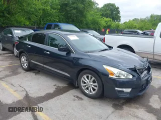 2015 Nissan Altima SL z VIN 1N4AL3AP1FC152049, wystawiony jako IAAI lot #42313307 z przebiegiem 218 597 mil mil oraz . Historia ofert i sprzedaży dostępna na DreamBid. Obrazek 1.