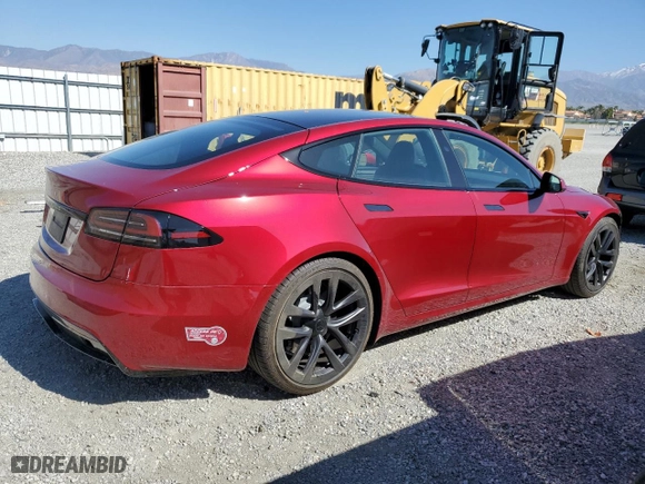 2024 Tesla Model S with VIN 5YJSA1E51RF537362, listed as a Copart auction lot 46931465 with 19,467 mi miles and Salvage Title. Bid and sale history available at carsss.com. Image 3.