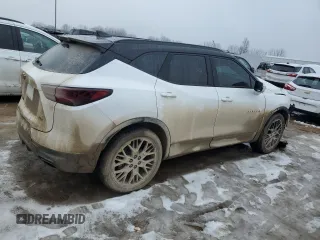 2024 Chevrolet Blazer RS z VIN 3GNKBKRS1RS189113, wystawiony jako Copart lot #86124214 z przebiegiem 8 645 mil mil oraz Czysty tytuł • Clean title. Historia ofert i sprzedaży dostępna na DreamBid. Obrazek 3.