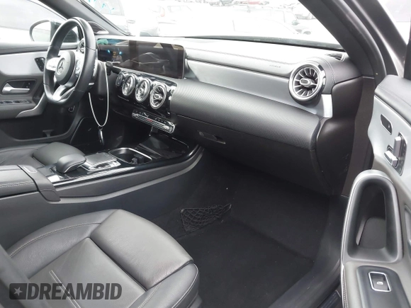 2019 Mercedes-Benz A 220 with VIN WDD3G4EB2KW003031, listed as a IAAI auction lot 41509460 with 22,515 mi miles and . Bid and sale history available at DreamBid. Image 5.