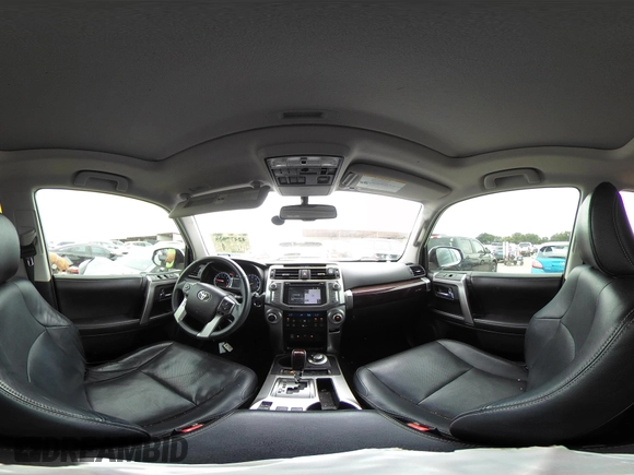 2017 Toyota 4Runner SR5 z VIN JTEBU5JR3H5427660, wystawiony jako IAAI lot #42477925 z przebiegiem 95 815 mil mil oraz . Historia ofert i sprzedaży dostępna na DreamBid. Obrazek 19.