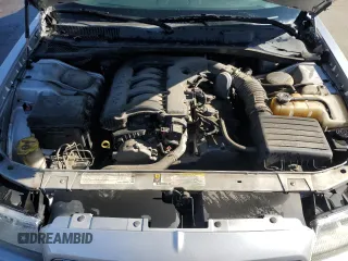 2010 Chrysler 300 Touring with VIN 2C3CK5CVXAH151294, listed as a Copart auction lot 50327675 with 130,359 mi miles and Salvage Title. Bid and sale history available at carsss.com. Image 11.