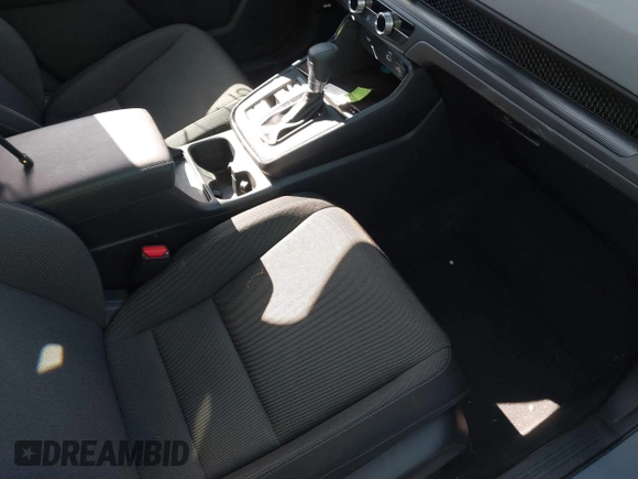 2024 Honda CR-V LX with VIN 2HKRS4H22RH420826, listed as a IAAI auction lot 41811200 with 14,515 mi miles and . Bid and sale history available at DreamBid. Image 5.