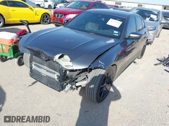2021 BMW 3 Series 330i with VIN 3MW5R1J08M8C08846, listed as a IAAI auction lot 41731194 with 1 mi miles. Bid and sale history available at carsss.com. Image 18.