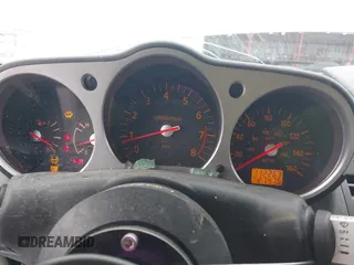 2003 Nissan 350Z Touring z VIN JN1AZ34E43T014247, wystawiony jako IAAI lot #42120812 z przebiegiem 112 263 mil mil oraz . Historia ofert i sprzedaży dostępna na DreamBid. Obrazek 7.