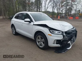 2018 Audi Q5 Premium Plus with VIN WA1BNAFY6J2080465, listed as a IAAI auction lot 41941203 with 79,724 mi miles. Bid and sale history available at carsss.com. Image 1.