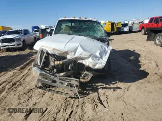 2008 Ford F-350 XL with VIN 1FTWW31R68EE33070, listed as a Copart auction lot 47026365 with 151,081 mi miles and Salvage Title. Bid and sale history available at DreamBid. Image 5.