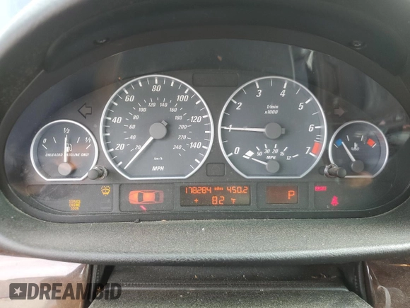 2003 BMW 3 Series 330Ci with VIN WBABS534X3JU96967, listed as a Copart auction lot 64602915 with 178,284 mi miles and Salvage title. Bid and sale history available at DreamBid. Image 9.