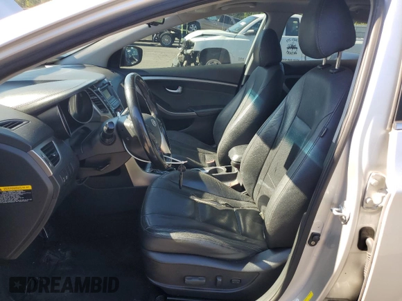 2013 Hyundai Elantra with VIN KMHD35LE1DU027778, listed as a Copart auction lot 62960035 with 215,537 mi miles and Clean title. Bid and sale history available at DreamBid. Image 7.