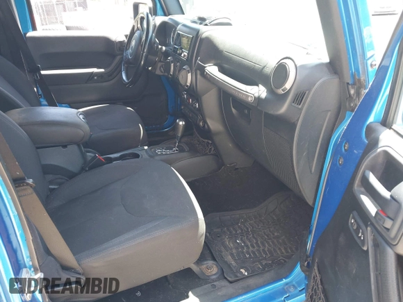 2015 Jeep Wrangler Unlimited Sport with VIN 1C4BJWDG2FL509773, listed as a IAAI auction lot 42753729 with 156,330 mi miles and . Bid and sale history available at DreamBid. Image 5.