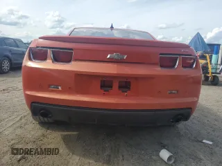 2010 Chevrolet Camaro 2LT z VIN 2G1FC1EV1A9200154, wystawiony jako Copart lot #59173265 z przebiegiem 208 136 mil mil oraz Czysty tytuł • Clean title. Historia ofert i sprzedaży dostępna na DreamBid. Obrazek 6.