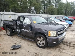 2011 Chevrolet Silverado 1500 LT with VIN 1GCRCSE07BZ176836, listed as a Copart auction lot 46602915 with 87,593 mi miles and Salvage Title. Bid and sale history available at carsss.com. Image 4.