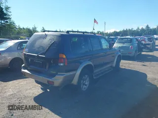 2001 Mitsubishi Montero Sport LS with VIN JA4MT31H81P039209, listed as a IAAI auction lot 41592089 with 174,416 mi miles. Bid and sale history available at carsss.com. Image 4.