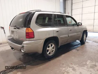 2003 GMC Envoy SLE z VIN 1GKDT13S432299338, wystawiony jako IAAI lot #41443555 z przebiegiem 161 918 mil mil oraz . Historia ofert i sprzedaży dostępna na DreamBid. Obrazek 4.