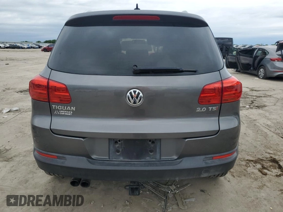 2015 Volkswagen Tiguan R-Line z VIN WVGAV7AX7FW515931, wystawiony jako Copart lot #52606635 z przebiegiem 127 391 mil mil oraz Czysty tytuł • Clean title. Historia ofert i sprzedaży dostępna na DreamBid. Obrazek 6.