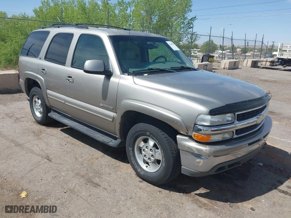 2000 Chevrolet New Tahoe LT with VIN 1GNEK13T7YJ185916, listed as a IAAI auction lot 42109831 with 205,165 mi miles. Bid and sale history available at carsss.com. Image 1.