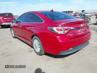 2016 Hyundai Sonata Hybrid SE with VIN KMHE24L18GA038247, listed as a IAAI auction lot 41603106 with 208,891 mi miles. Bid and sale history available at carsss.com. Image 3.