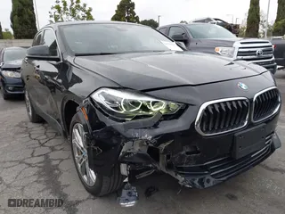 2020 BMW X2 sDrive28i with VIN WBXYH9C08L5R62746, listed as a IAAI auction lot 41788571 with 20,981 mi miles. Bid and sale history available at carsss.com. Image 6.